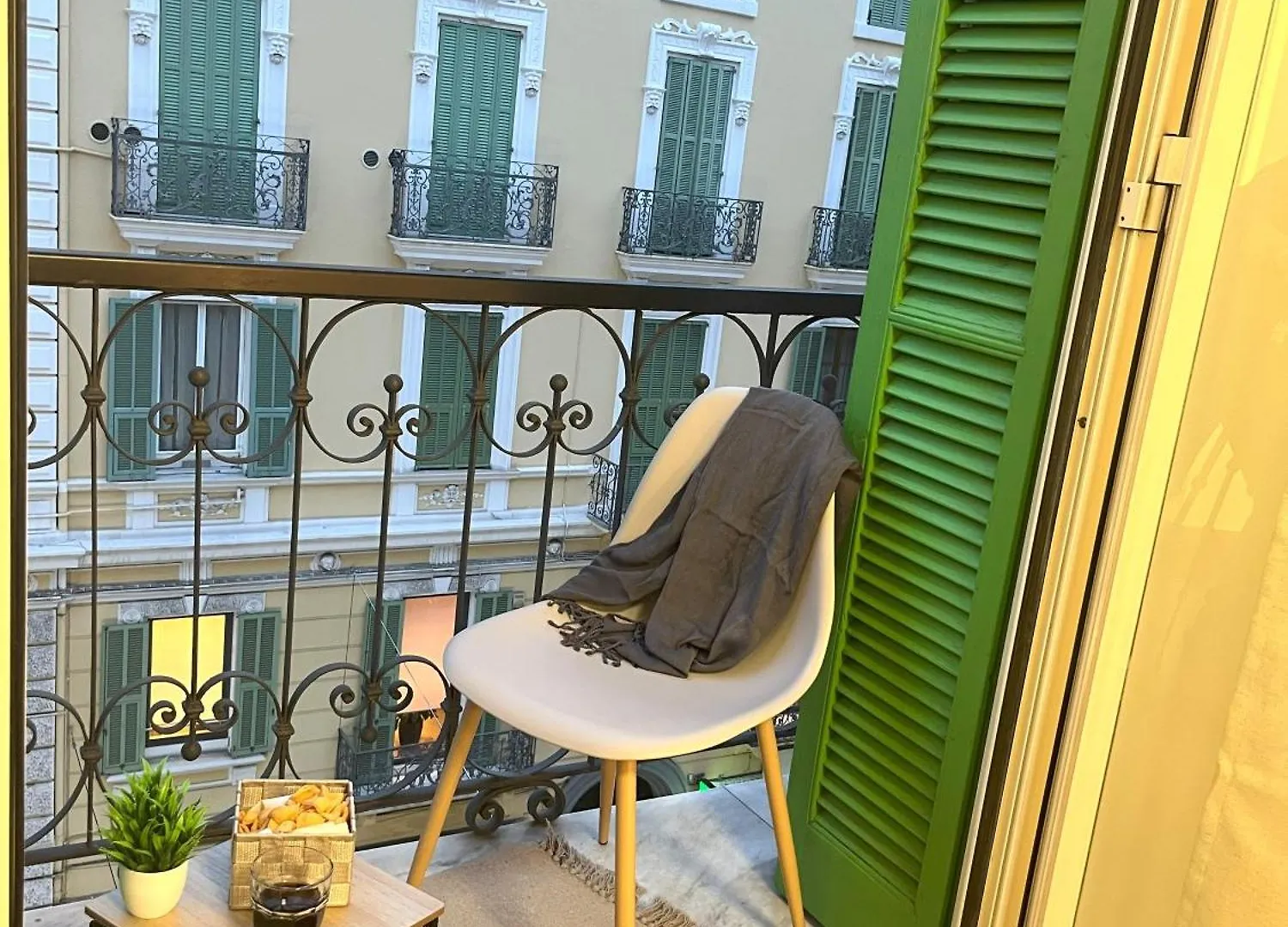 Apartmán La Casa Di Mek Sanremo 0*,
